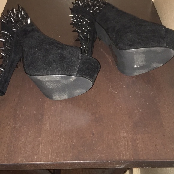 Spike heels